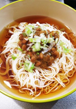 納豆とのりの佃煮そうめん♪-レシピのメイン写真