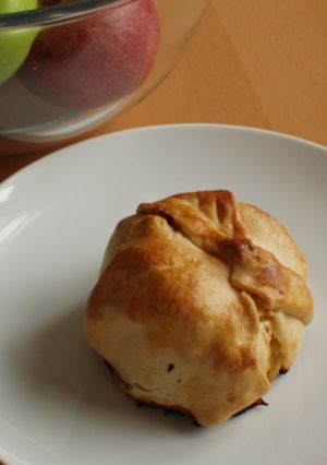 ブルドロ*りんごの丸ごとパイ-レシピのメイン写真