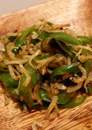 【簡単♪緑の副菜】じゃことピーマン炒め煮-レシピのメイン写真