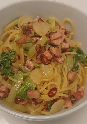 白菜とベーコンのペペロンチーノ-レシピのメイン写真