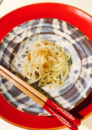 シャキッ！れんこんサラダ梅肉和え-レシピのメイン写真