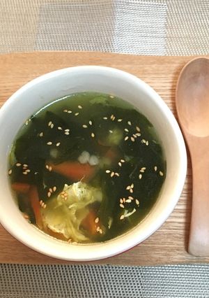 もち麦わかめスープ簡単ダイエット便秘解消-レシピのメイン写真