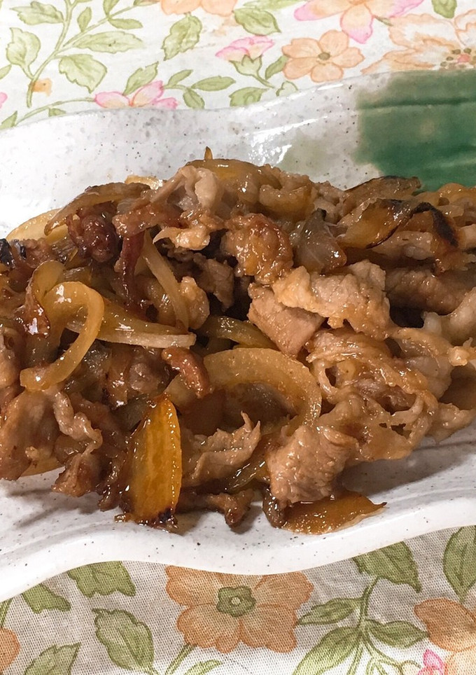 豚バラと玉ねぎの生姜焼き-レシピのメイン写真