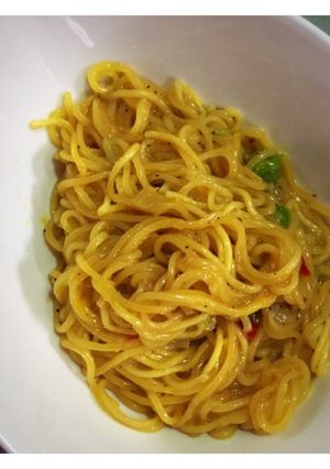 焼きスパをレンチンして全卵を入れたヤツ-レシピのメイン写真