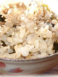 わかめと油揚げのごはん-レシピのメイン写真