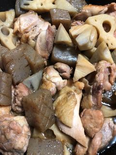 味付けは麺つゆ!鶏肉とレンコン炒め煮-レシピのメイン写真