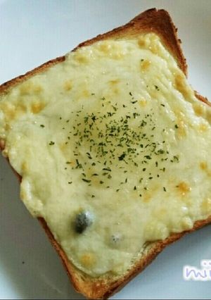 ベーコンとしめじの厚切りトースト♪-レシピのメイン写真