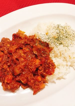 サバの味噌煮缶とトマトのドライカレー-レシピのメイン写真