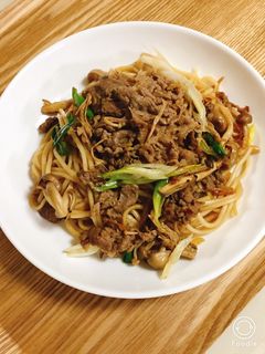 ランチにも!汁なし焼きうどん♡すき焼き風-レシピのメイン写真