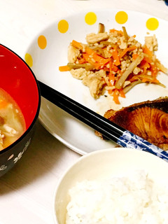 鳥ひき肉入りきんぴらごぼう-レシピのメイン写真