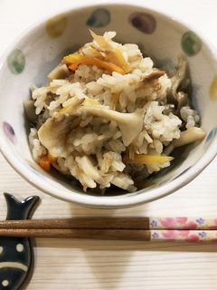 ツナと舞茸の炊き込みご飯-レシピのメイン写真