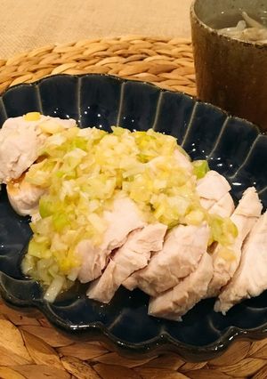 簡単！ジューシー鶏肉 ネギ塩ダレ添え-レシピのメイン写真