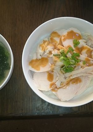 超簡単スープも美味しい鶏ハム-レシピのメイン写真