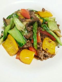 牛肉と彩り野菜のオイスターソース炒め-レシピのメイン写真