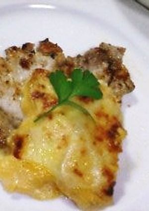 ポテトグラタンのせポークソテー-レシピのメイン写真