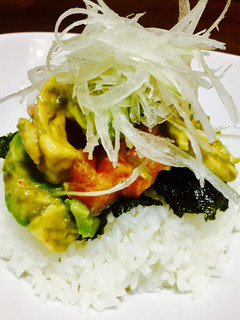 韓国風♪サーモンポキ丼♪-レシピのメイン写真