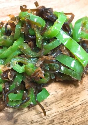 ピーマンの塩昆布炒め-レシピのメイン写真