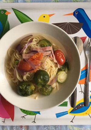 野菜とベーコンのコンソメスープパスタ-レシピのメイン写真