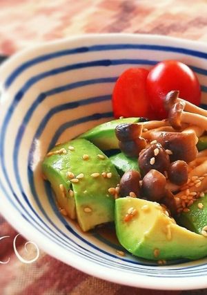 アボカド＆しめじのレモン醤油ドレッシング-レシピのメイン写真