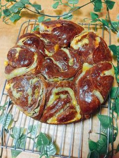 ココアと栗きんとんの折り込みちぎりパン-レシピのメイン写真