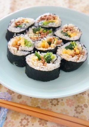 節約食材でつくる甘辛そぼろのキンパ-レシピのメイン写真