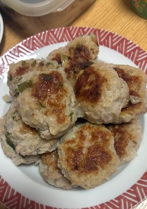 豚ひき肉で作るつくね風ハンバーグ-レシピのメイン写真