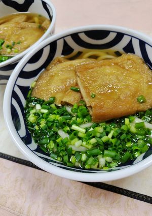 ☆甘く煮た油揚げのきつねうどん♫-レシピのメイン写真