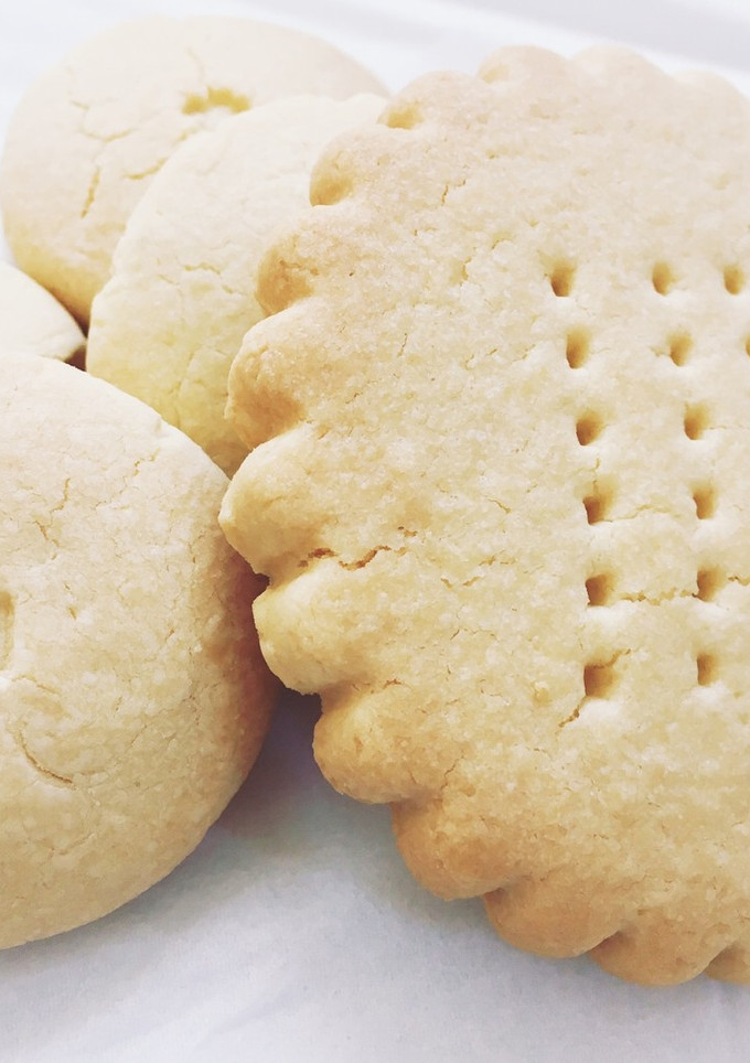 作って欲しい!厚めのさくさくビスケット-レシピのメイン写真
