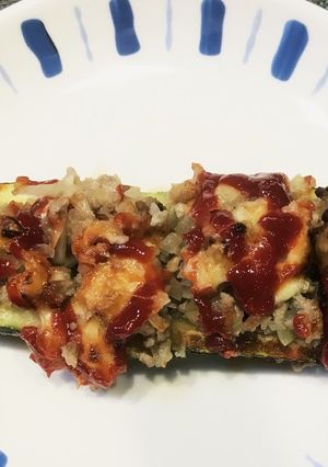 めちゃうま♪ズッキーニの肉詰-レシピのメイン写真