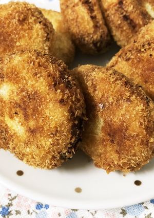 ★バターとじゃがいもと玉ねぎのコロッケ★-レシピのメイン写真