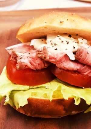 【糖質制限】贅沢！ローストビーフサンド-レシピのメイン写真
