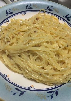 ペペロンチーノの素でペペロンカルボナーラ-レシピのメイン写真