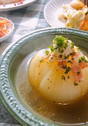まるごと玉ねぎのスープ-レシピのメイン写真