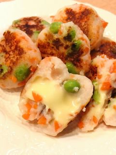 枝豆と人参のチーズinはんぺん焼き-レシピのメイン写真