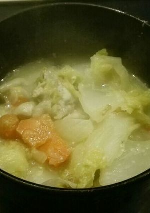 鶏肉と豆乳味噌スープ-レシピのメイン写真