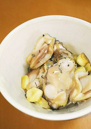 はまぐりとにんにくのオリーブ油炒め-レシピのメイン写真