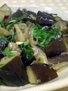 ナンプラーでバジルなす炒め♪-レシピのメイン写真