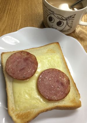 ソフトサラミのチーズトースト-レシピのメイン写真