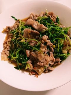 豚肉と豆苗の甘酢炒め-レシピのメイン写真