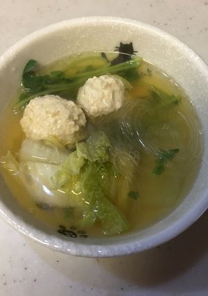 白菜と鶏ミンチの春雨スープ-レシピのメイン写真