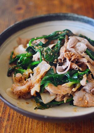 ほうれん草と豚肉の甘辛ごまよごし-レシピのメイン写真