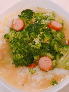 ブロッコリー入り、ソーセージスープご飯!-レシピのメイン写真