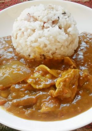 ざく切り玉葱豚バラスライスのカレーライス-レシピのメイン写真