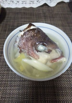 簡単定番･真鯛頭の潮汁-レシピのメイン写真