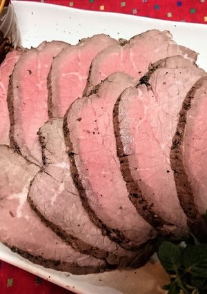 オーブンで★簡単★豪華【ローストビーフ】-レシピのメイン写真