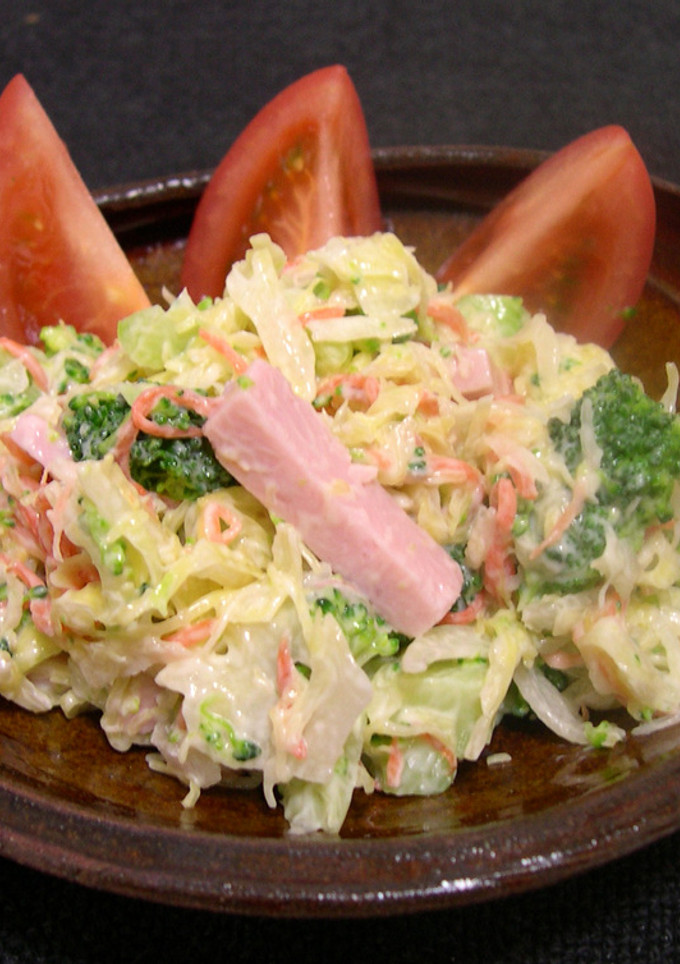 魚肉ソーセージ in 定番野菜サラダ-レシピのメイン写真