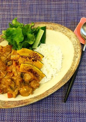 切って煮込むだけ具沢山バターチキンカレー-レシピのメイン写真