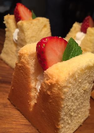 しっとりふわっふわシフォンショートケーキ-レシピのメイン写真