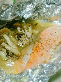 鮭ときのこのバターホイル焼き-レシピのメイン写真