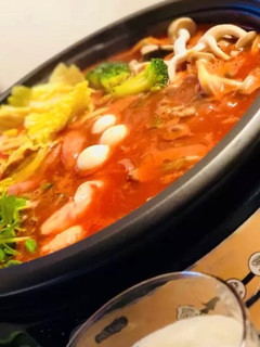 トマト缶で簡単 あったかトマト鍋-レシピのメイン写真